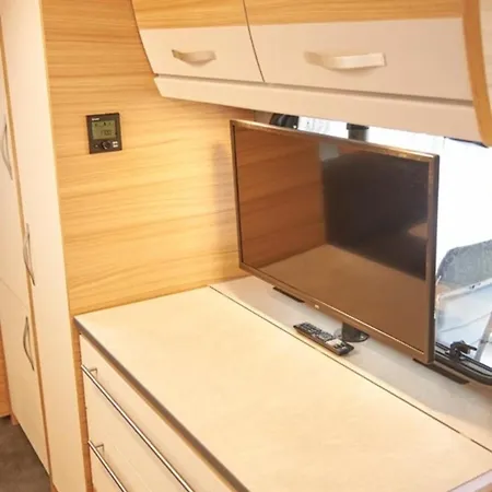 Luxuswohnwagen Barsch Am Kransburger 003 Wurster Nordseekuste